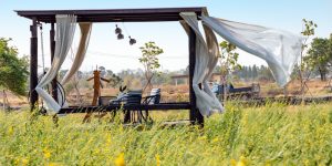 How To Keep Outdoor Curtains from Blowing Up