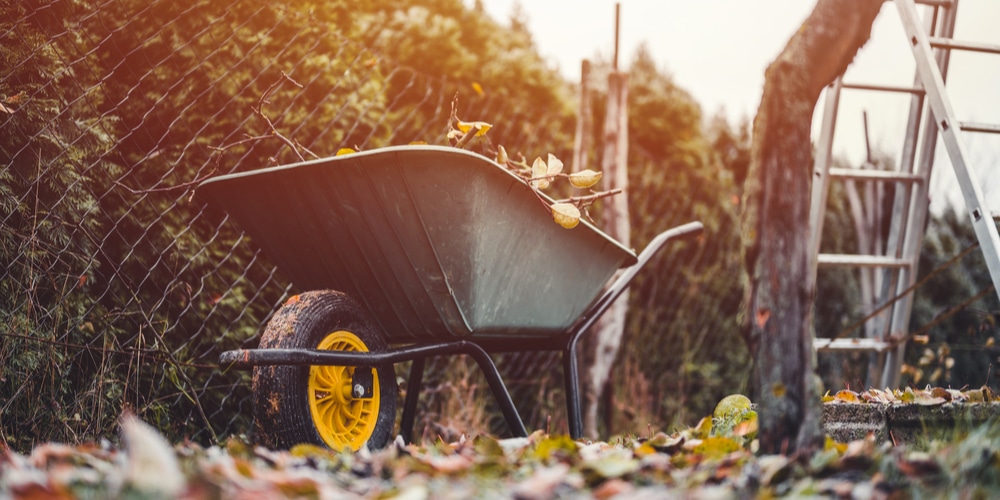 how many wheelbarrows in a yard