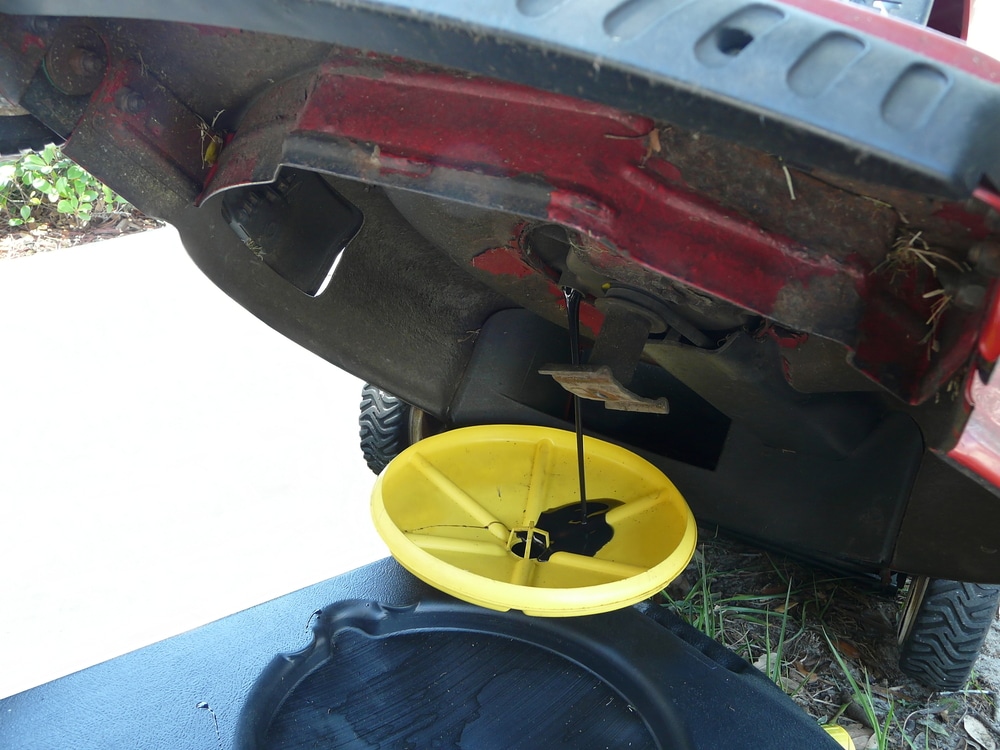 How To Drain Gas From a Mower