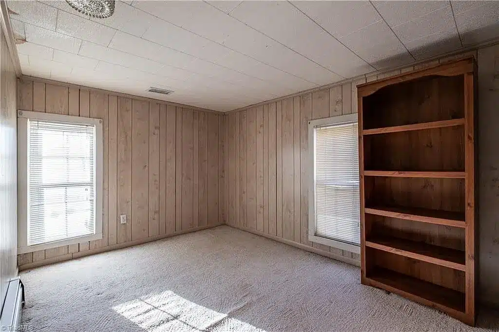 Second-Floor Bedroom